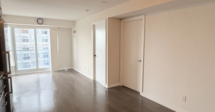 1401-255 Village Green Square, Toronto, ON, M1S 0L7 - 4