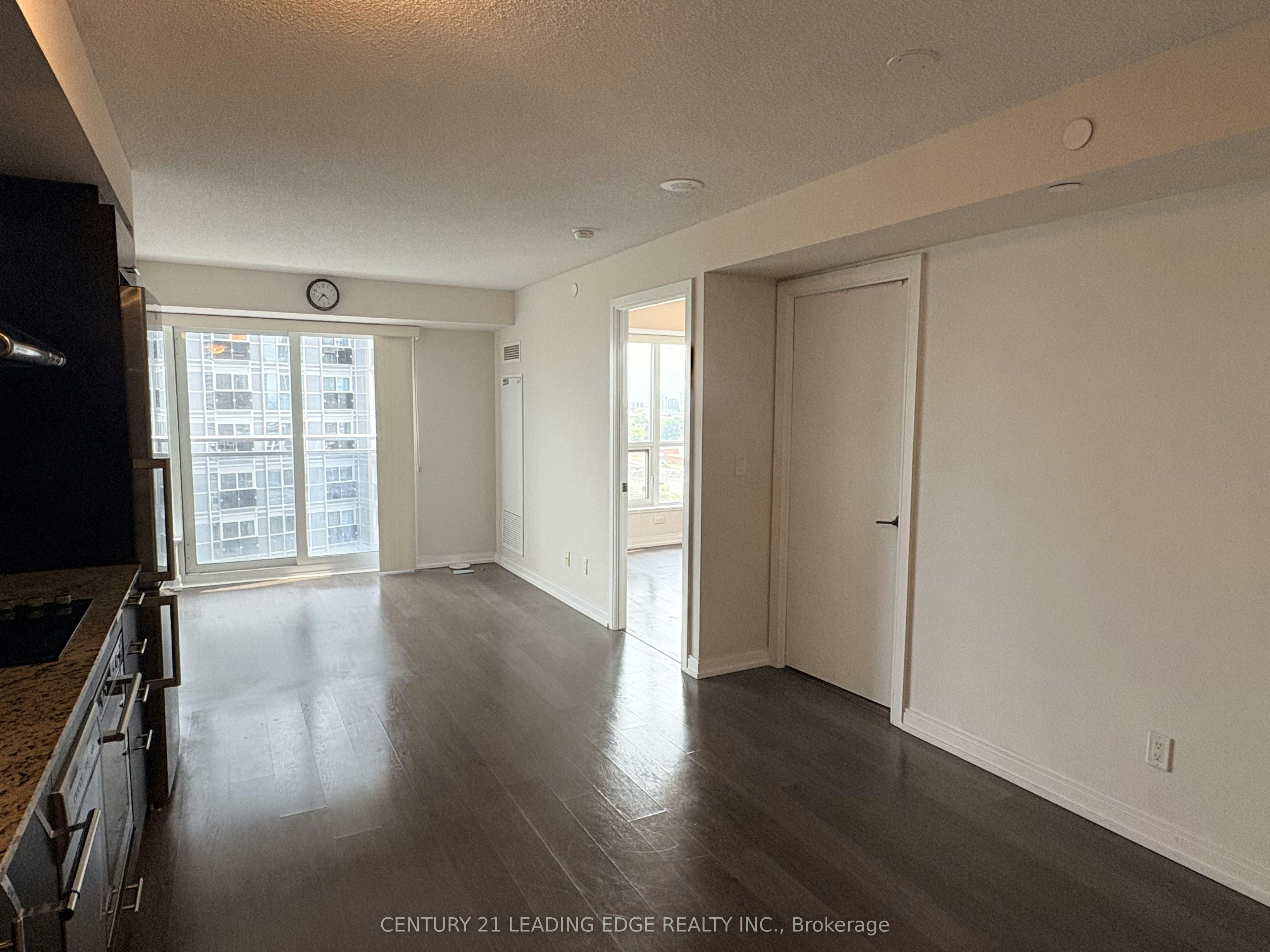 1401-255 Village Green Square, Toronto, ON, M1S 0L7 - 3