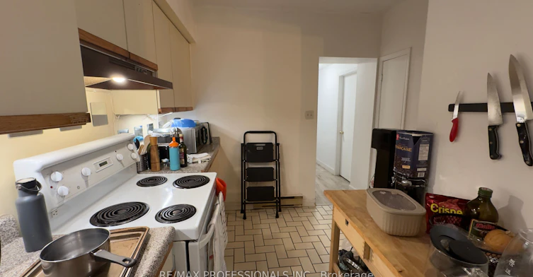 3-41 Albemarle Avenue S, Toronto, ON, M4K 1H6 - 4