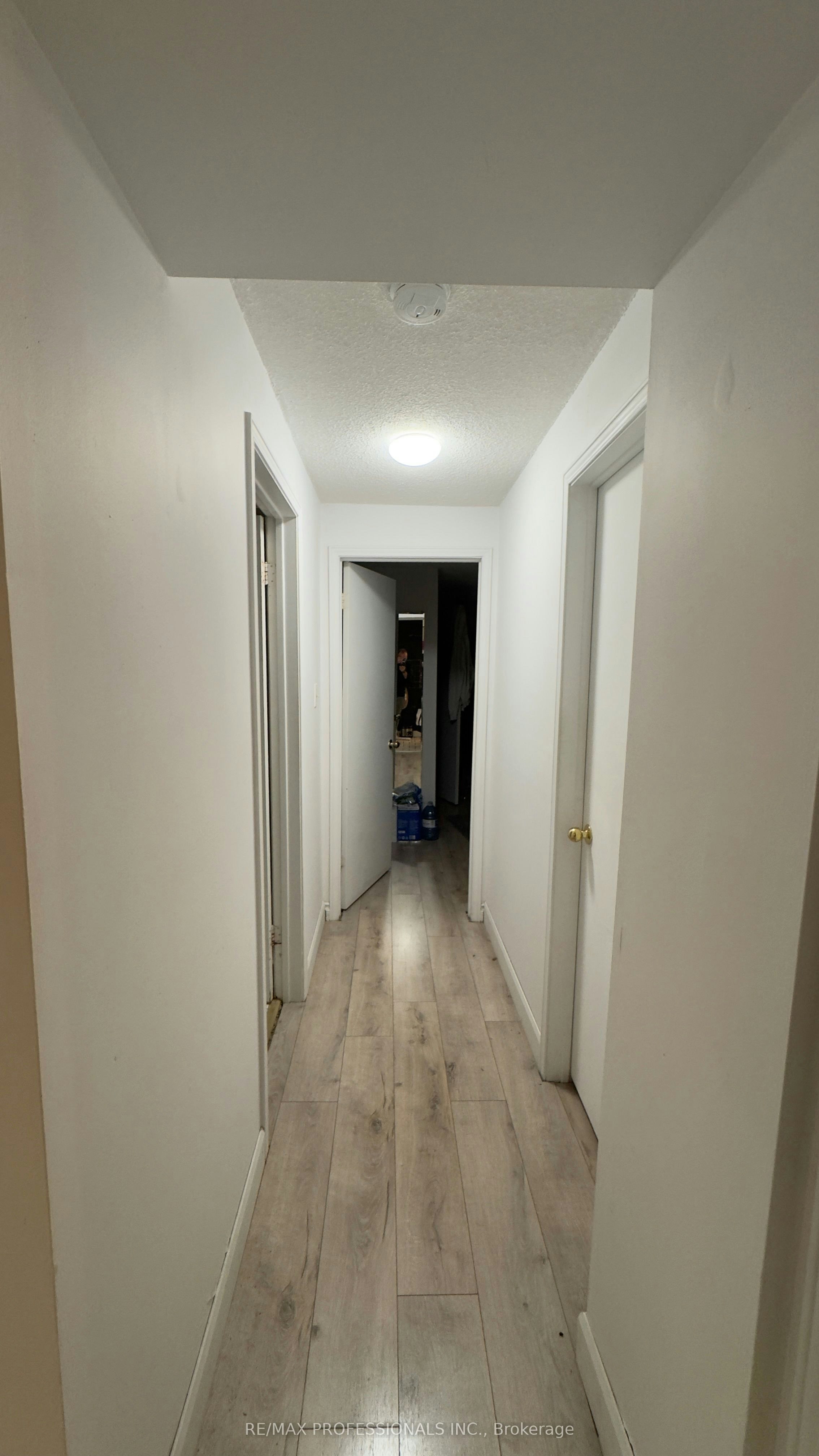 3-41 Albemarle Avenue S, Toronto, ON, M4K 1H6 - 6