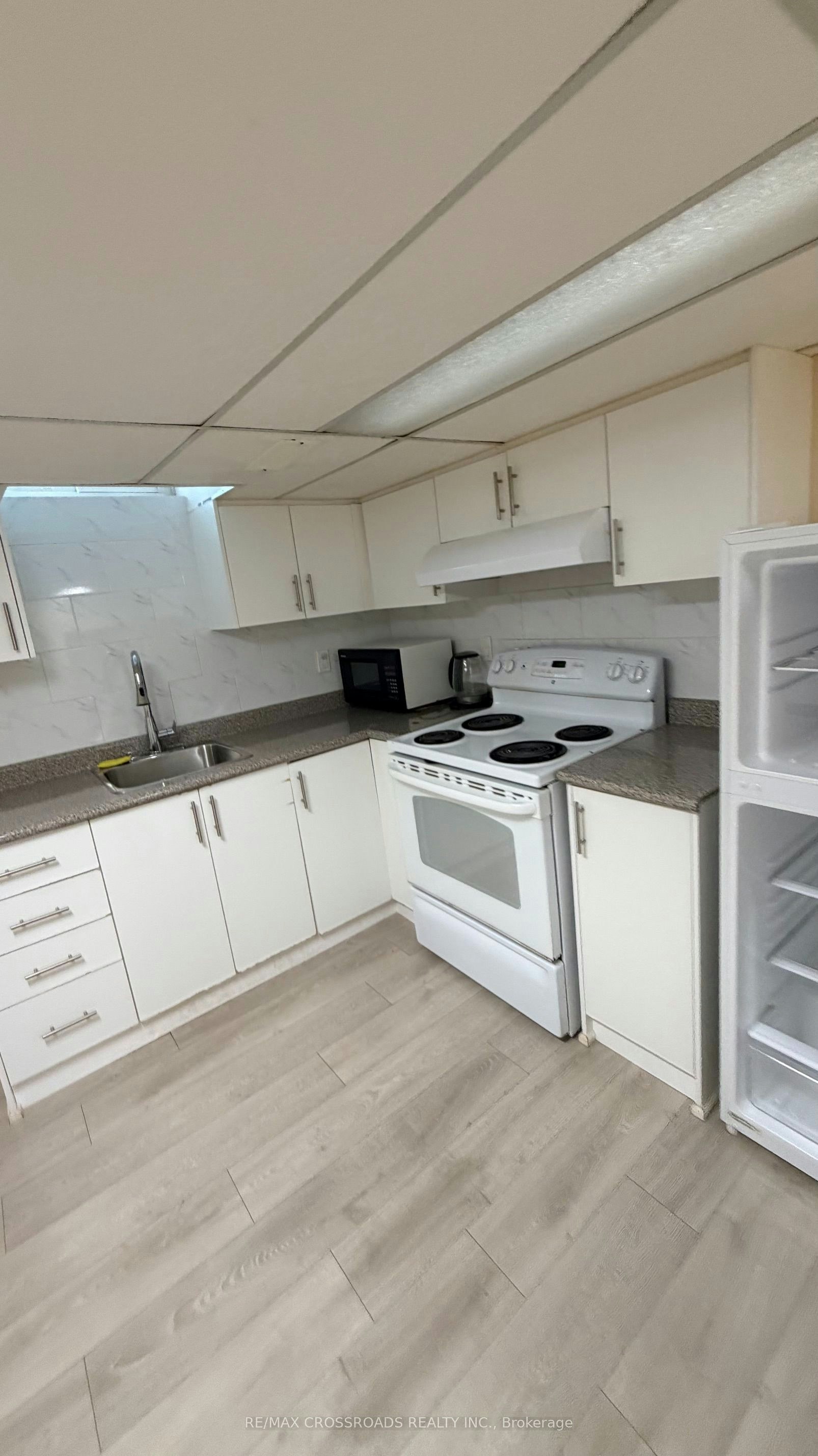 79 Morningview Trail S, Toronto, ON, M1B 5B2 - 4