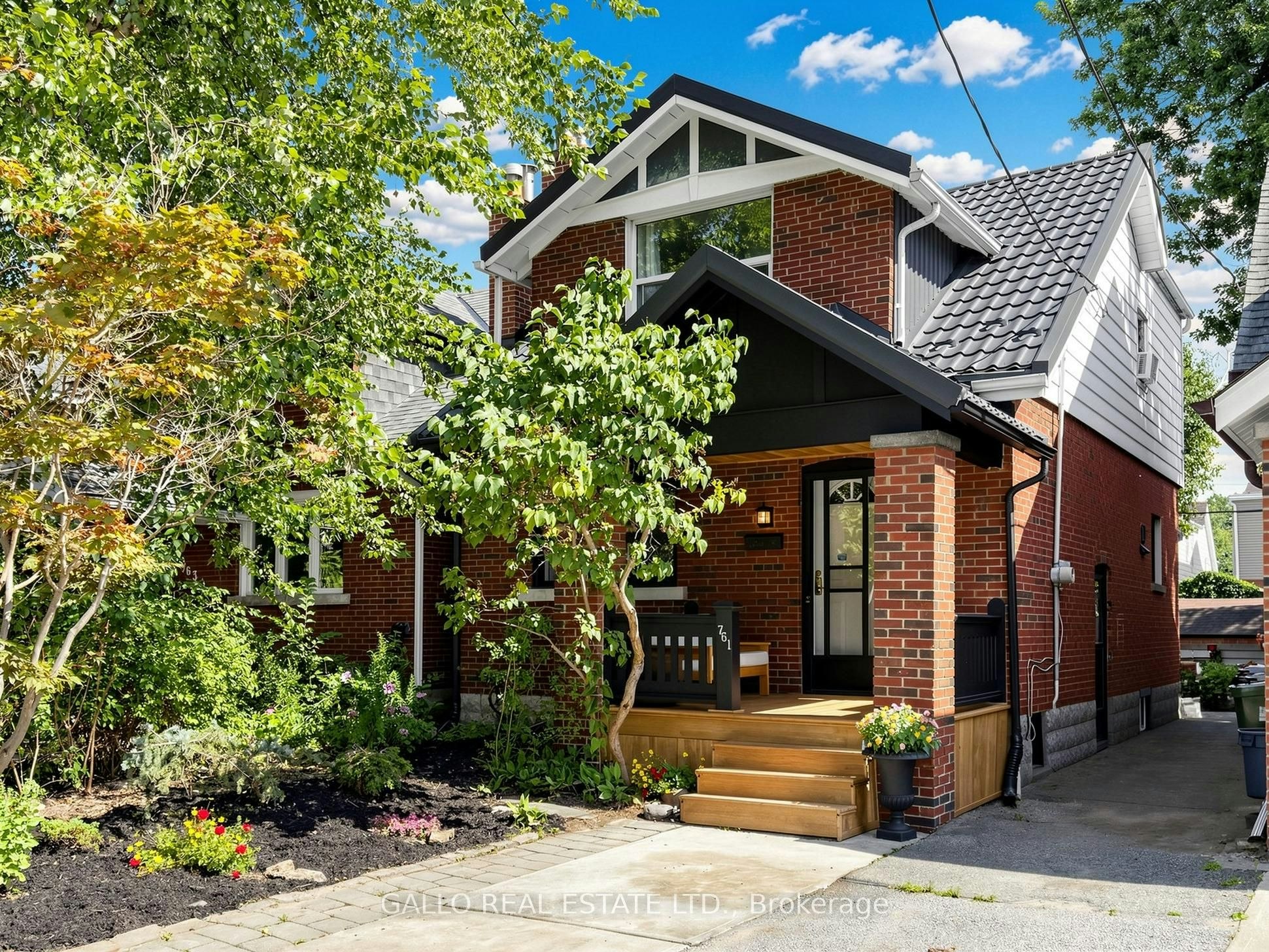 761 Sammon Avenue S, Toronto, ON, M4C 2E6