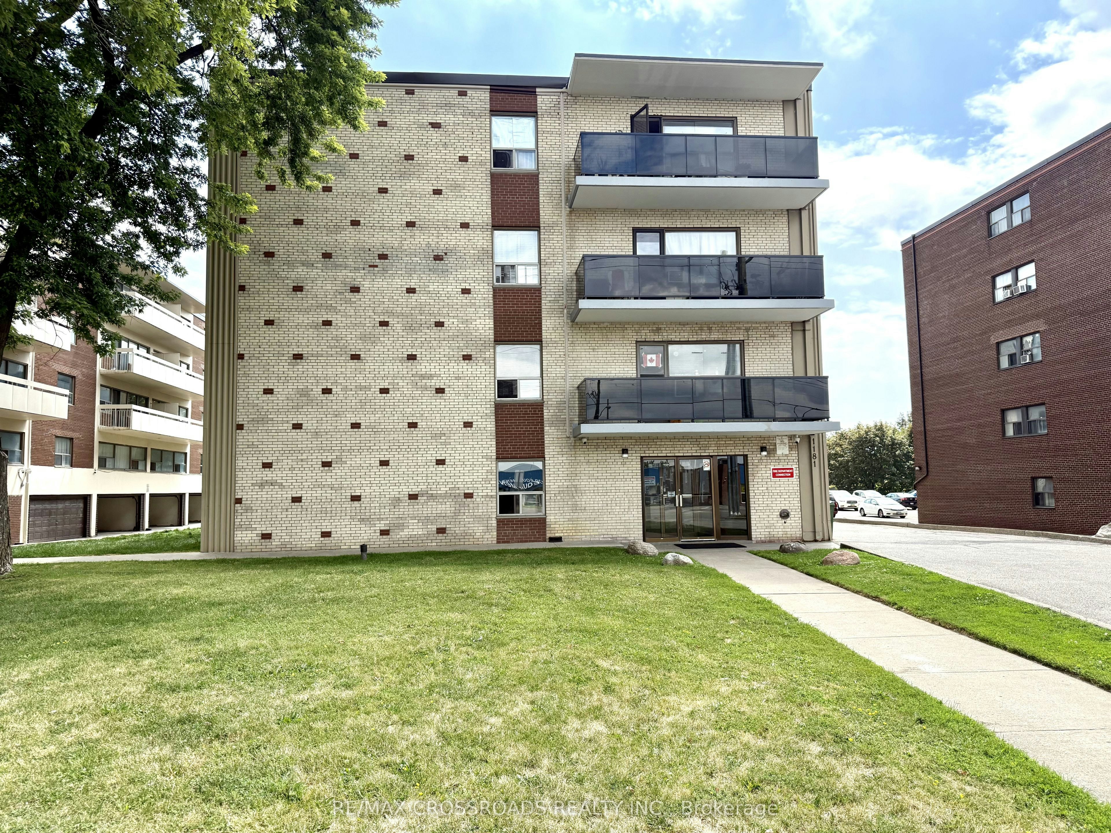205-1181 Ellesmere Road, Toronto, ON, M1P 2X6