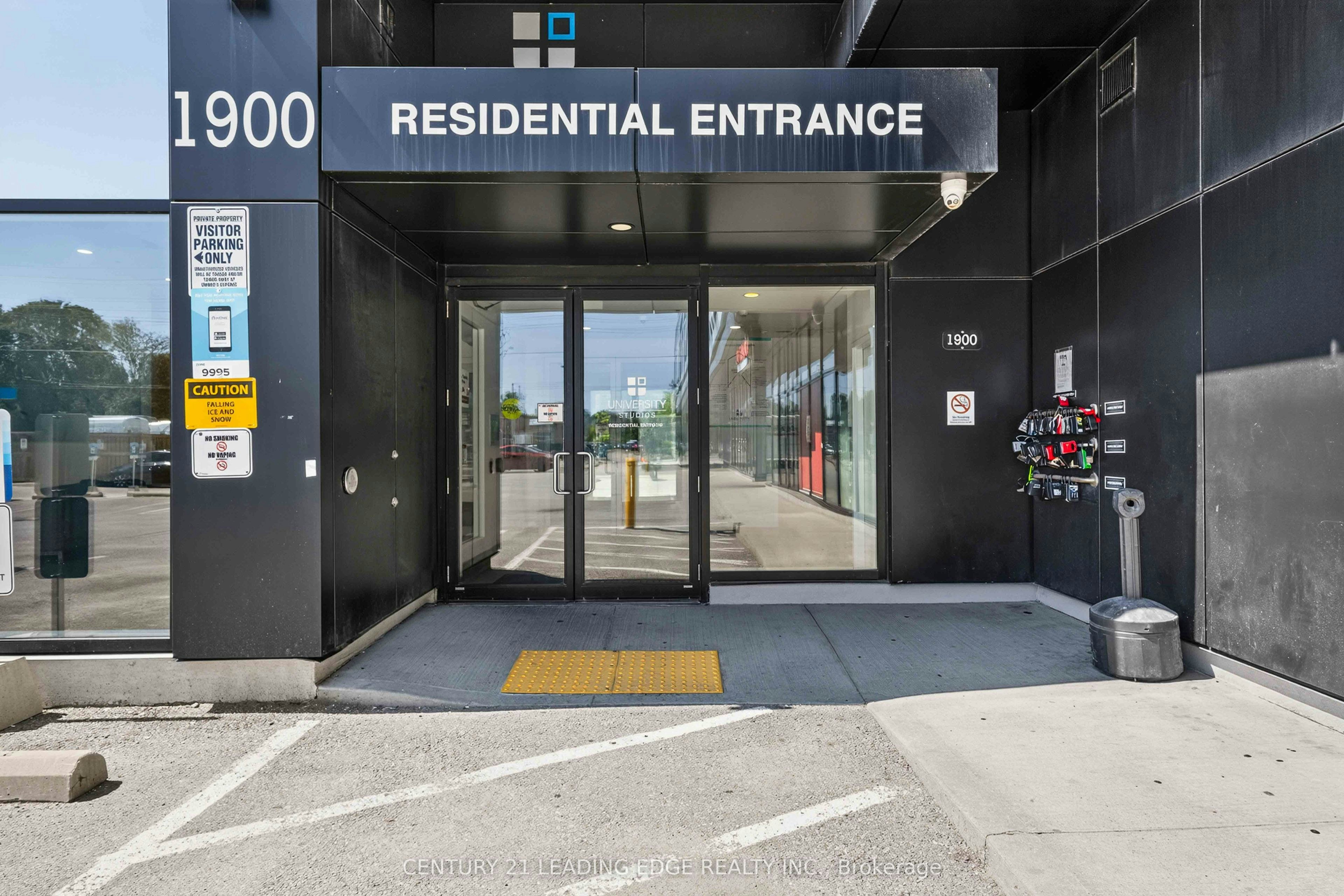 628-1900 Simcoe Street N, Oshawa, ON, L1G 4Y3 - 3