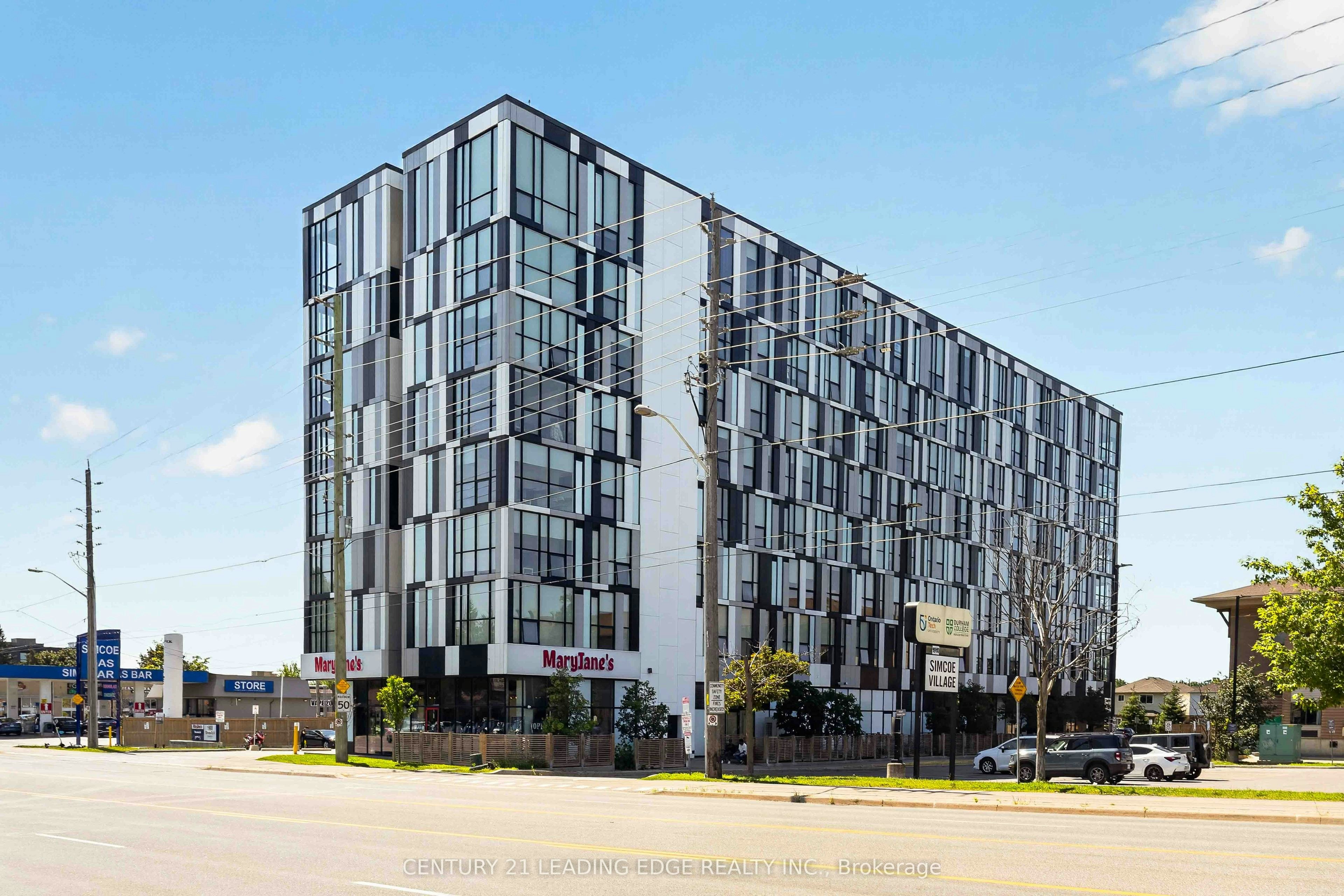 628-1900 Simcoe Street N, Oshawa, ON, L1G 4Y3