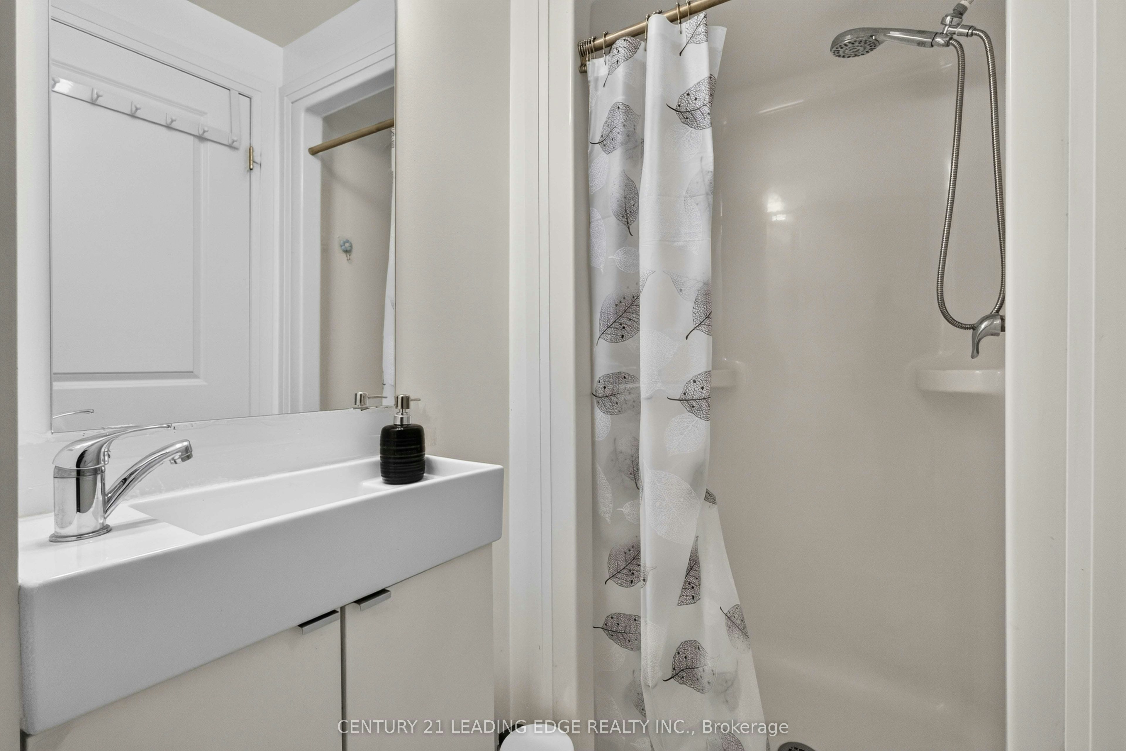 628-1900 Simcoe Street N, Oshawa, ON, L1G 4Y3 - 29