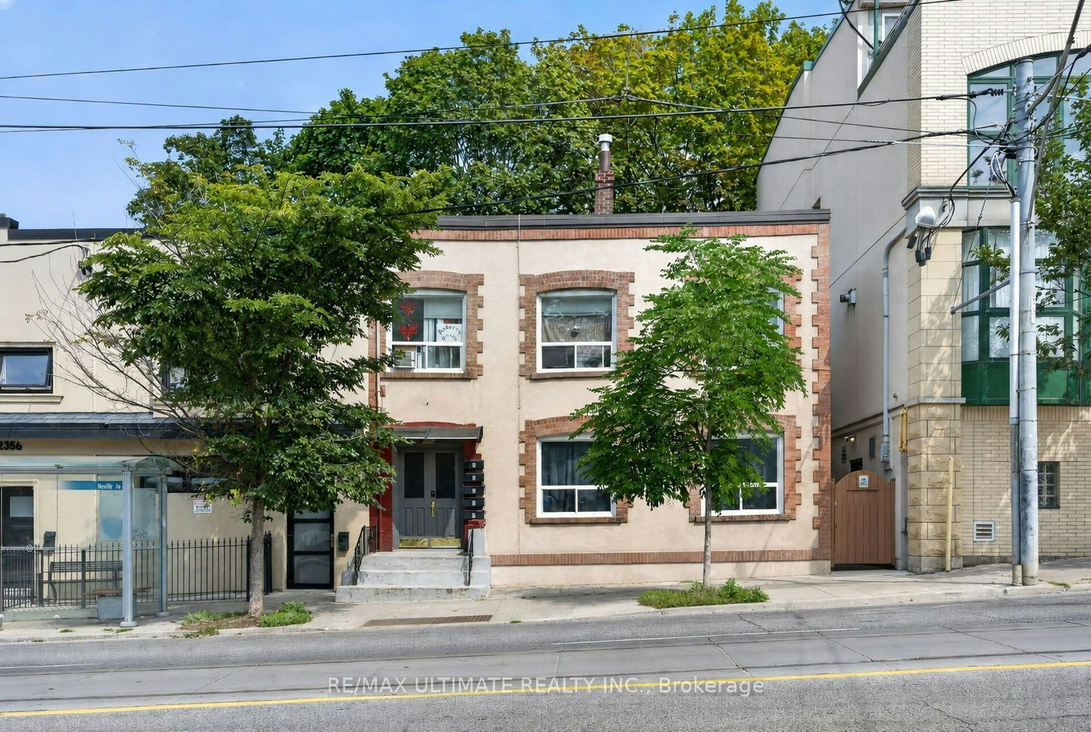 3-2360 Queen Street E, Toronto, ON, M4E 1H3 - 2