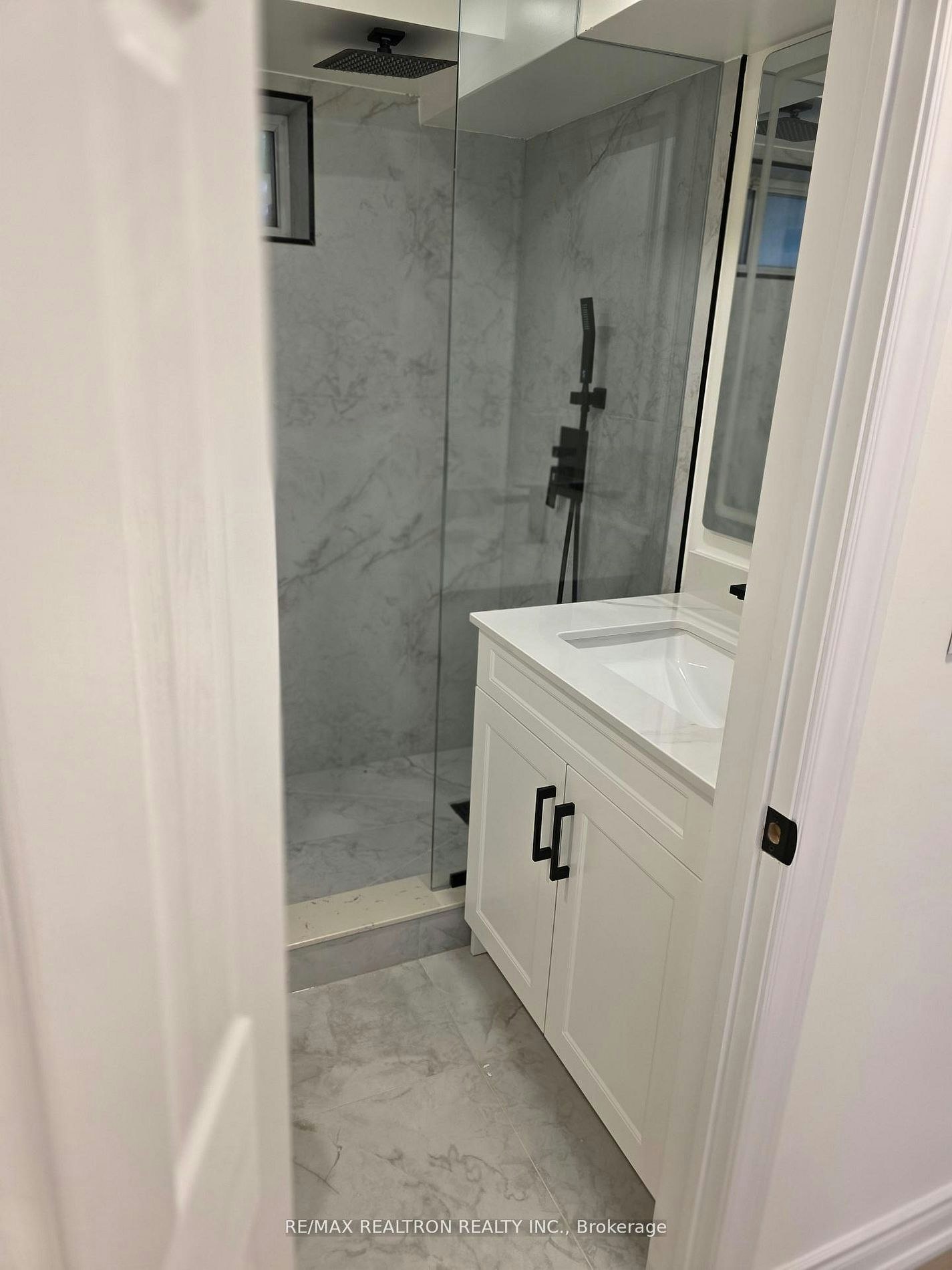 Full Bsmnt-15 Pipers Green Avenue, Toronto, ON, M1S 3J9 - 7