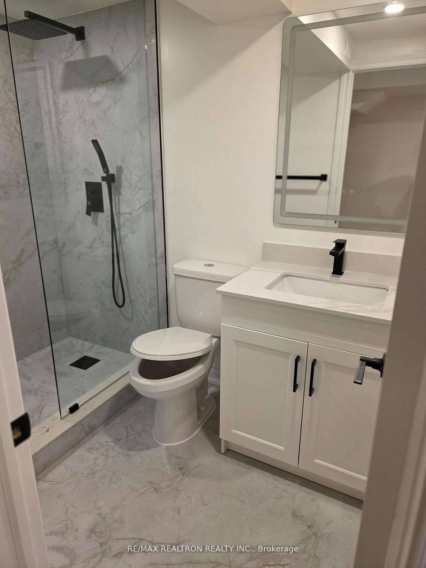 Full Bsmnt-15 Pipers Green Avenue, Toronto, ON, M1S 3J9 - 8