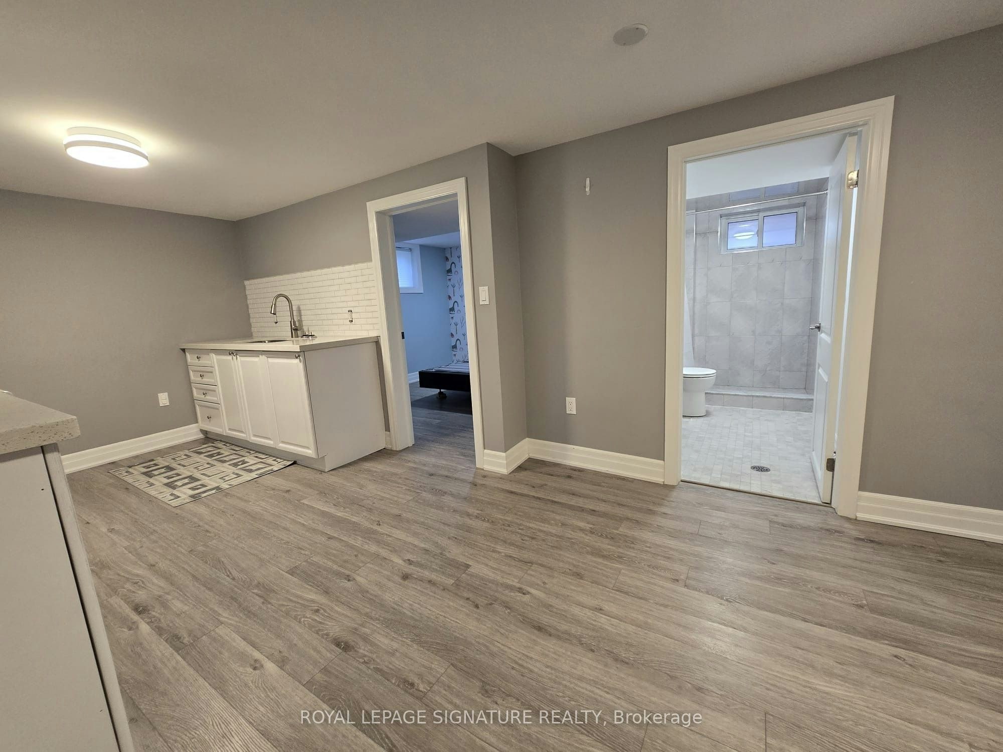 Lower-141 Phillip Avenue, Toronto, ON, M1N 3R6 - 10