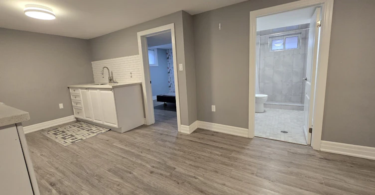 Lower-141 Phillip Avenue, Toronto, ON, M1N 3R6 - 10