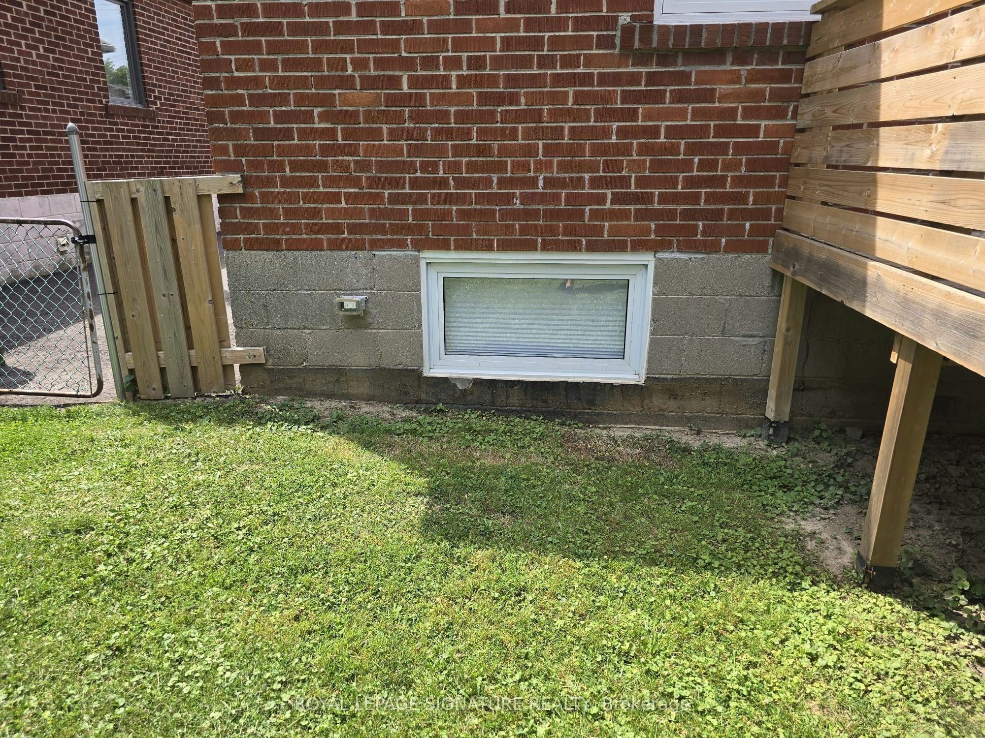 Lower-141 Phillip Avenue, Toronto, ON, M1N 3R6 - 14