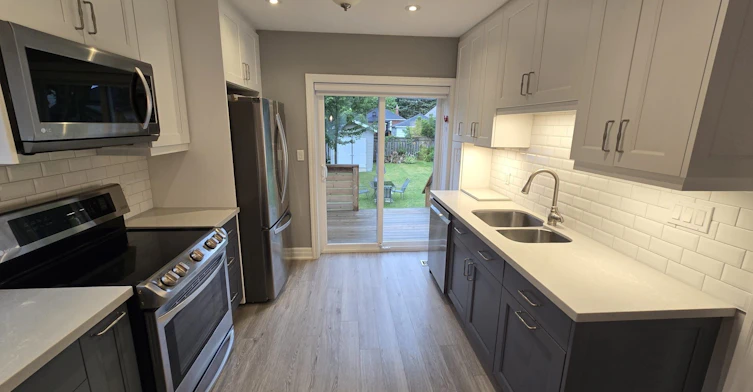 Upper-141 Phillip Avenue, Toronto, ON, M1N 3R6 - 9