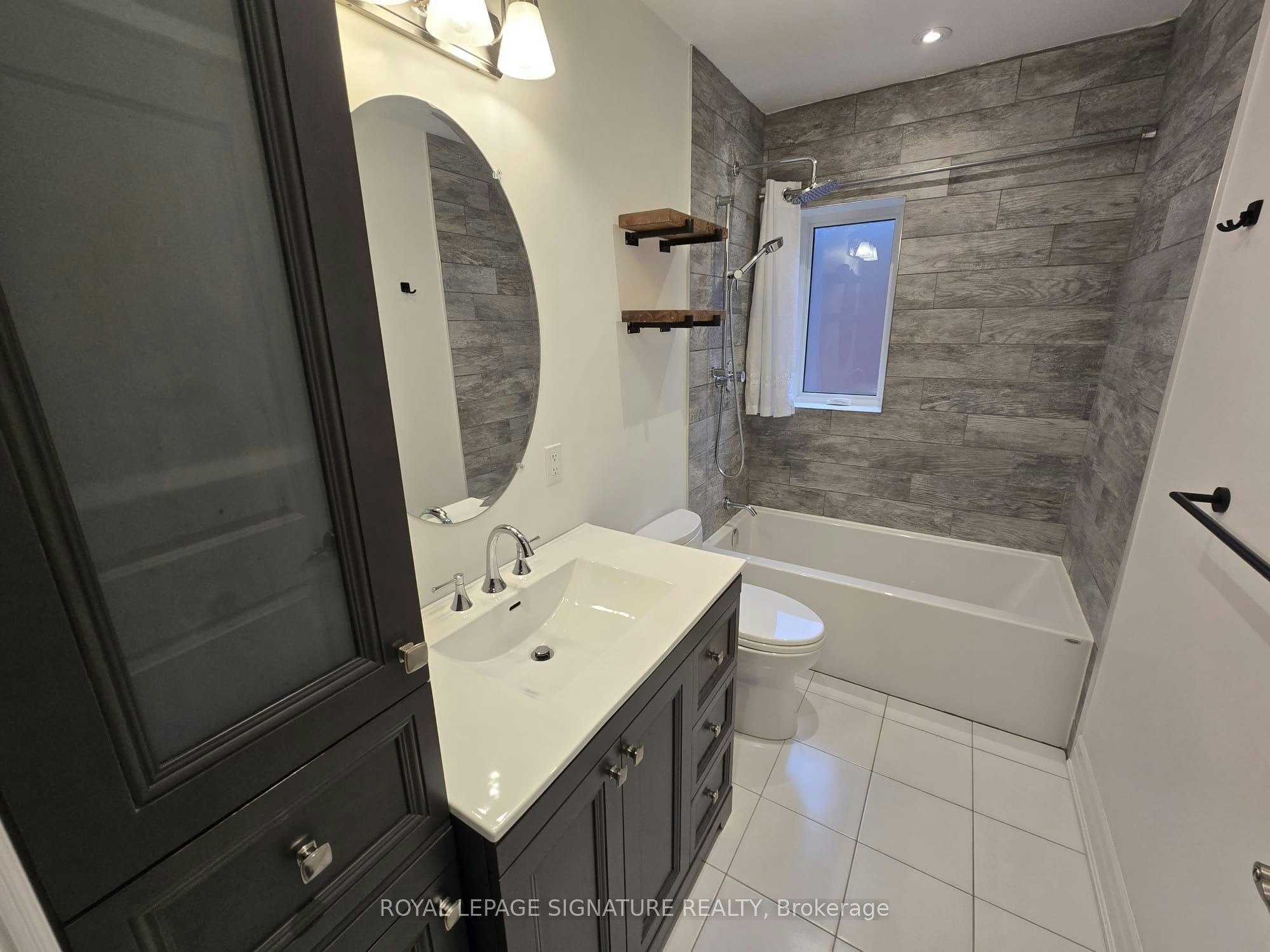 Upper-141 Phillip Avenue, Toronto, ON, M1N 3R6 - 17