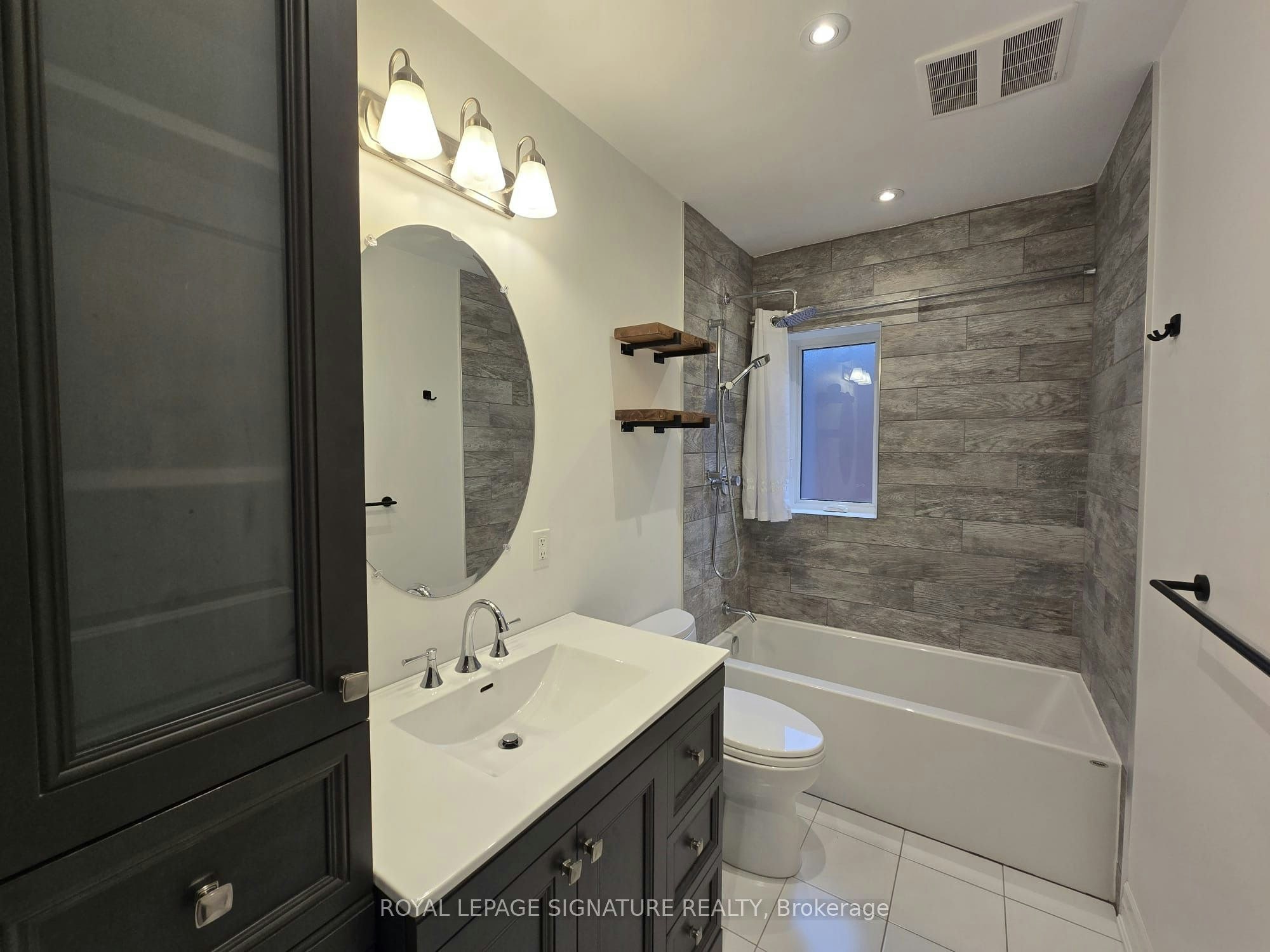 Upper-141 Phillip Avenue, Toronto, ON, M1N 3R6 - 16