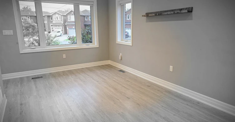 Upper-141 Phillip Avenue, Toronto, ON, M1N 3R6 - 5