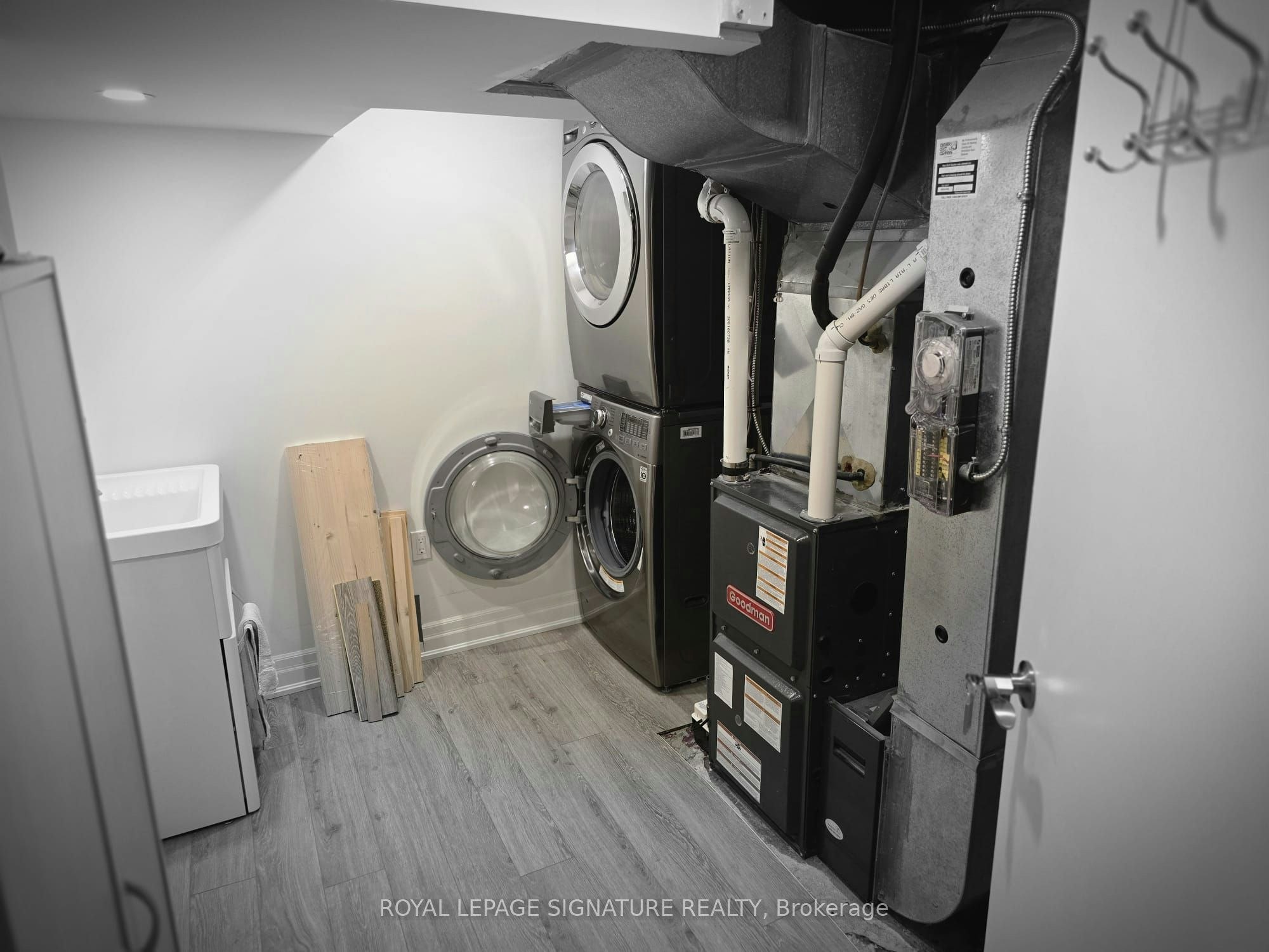 Upper-141 Phillip Avenue, Toronto, ON, M1N 3R6 - 20
