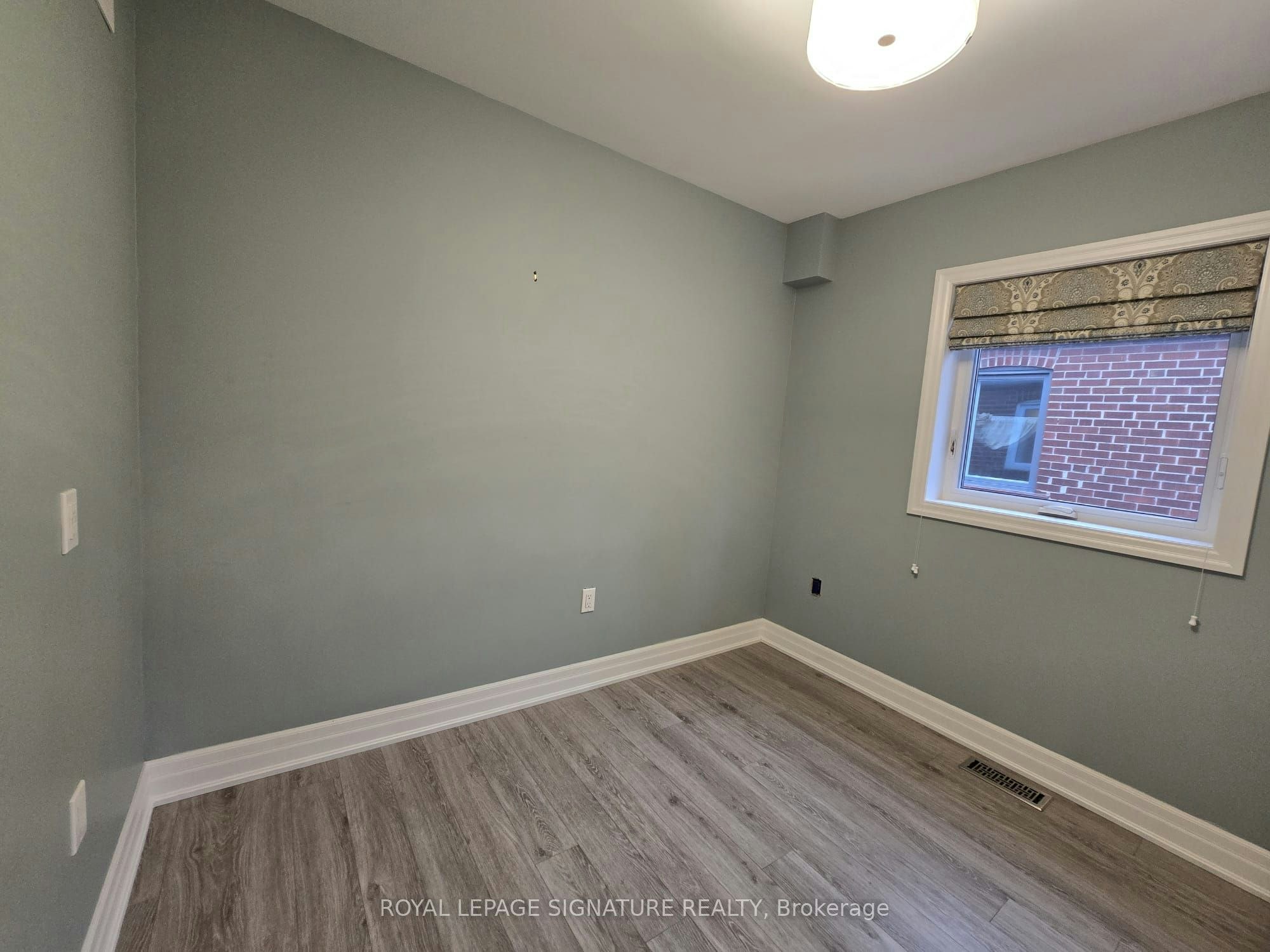 Upper-141 Phillip Avenue, Toronto, ON, M1N 3R6 - 15