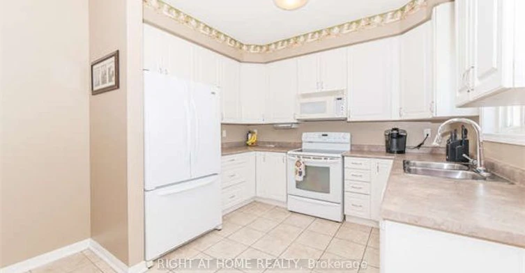780 Ormond Drive, Oshawa, ON, L1K 3B6 - 9