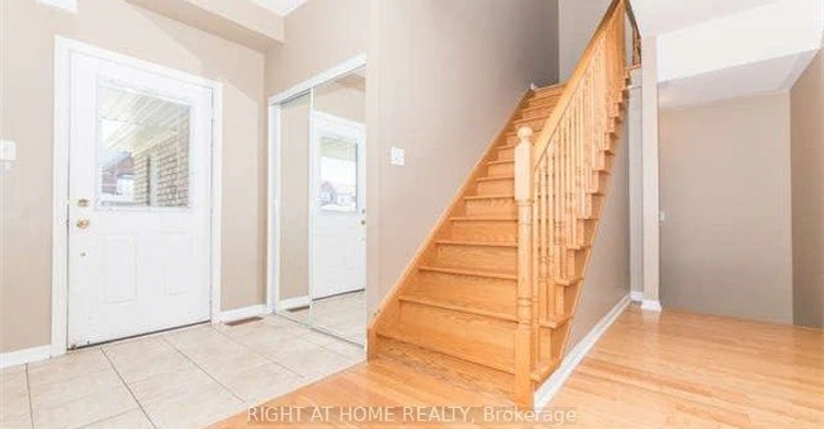 780 Ormond Drive, Oshawa, ON, L1K 3B6 - 4