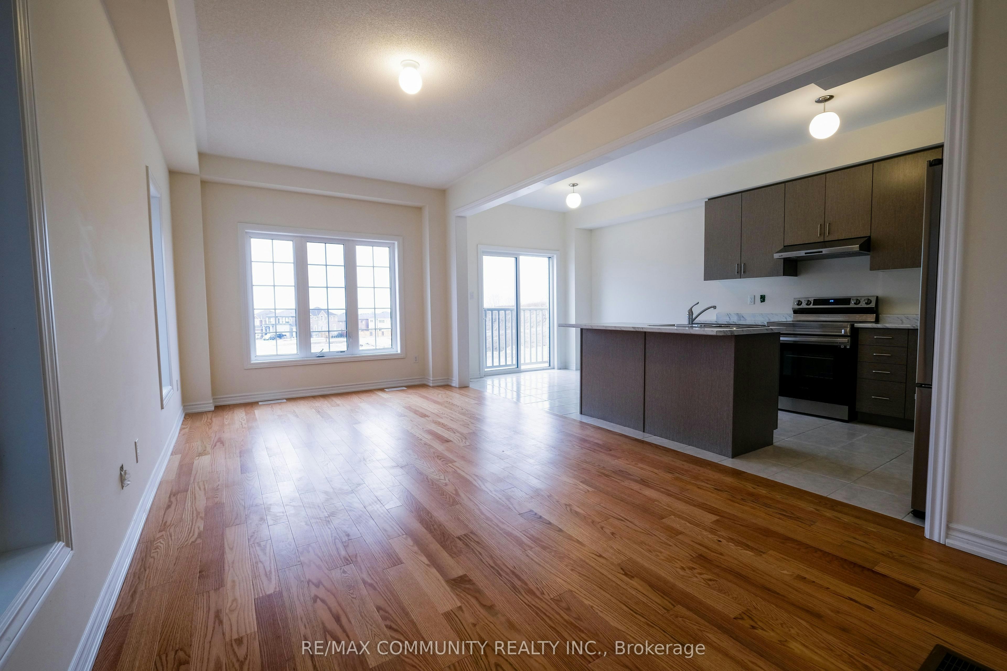 1109 Skyridge Boulevard, Pickering, ON, L1X 2R2 - 3