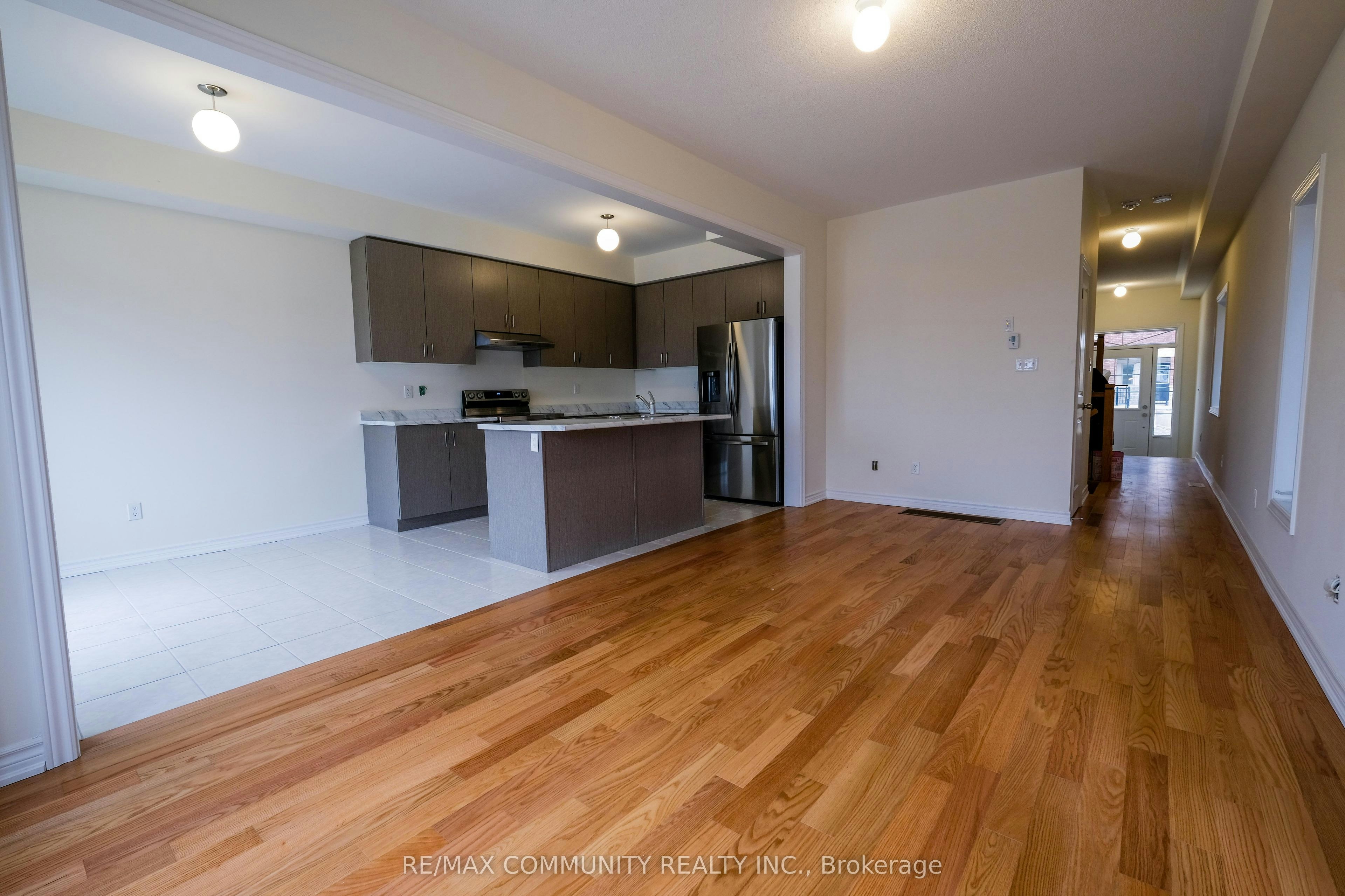 1109 Skyridge Boulevard, Pickering, ON, L1X 2R2 - 4