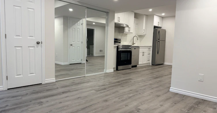 2313 Secreto Drive, Oshawa, ON, L1H 7K4 - 5