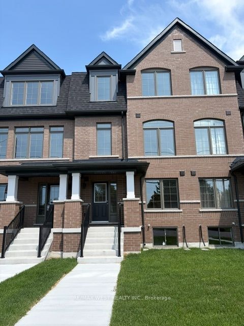 30 Wakely Crescent, Clarington, ON, L1E 2X6 - 2
