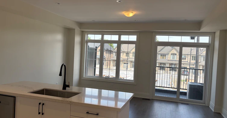 30 Wakely Crescent, Clarington, ON, L1E 2X6 - 8