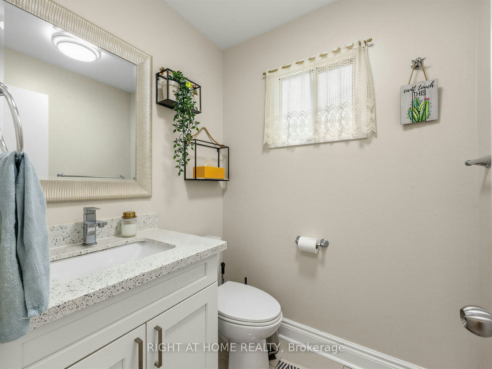 1663 Tawnberry Street, Pickering, ON, L1X 2C4 - 26