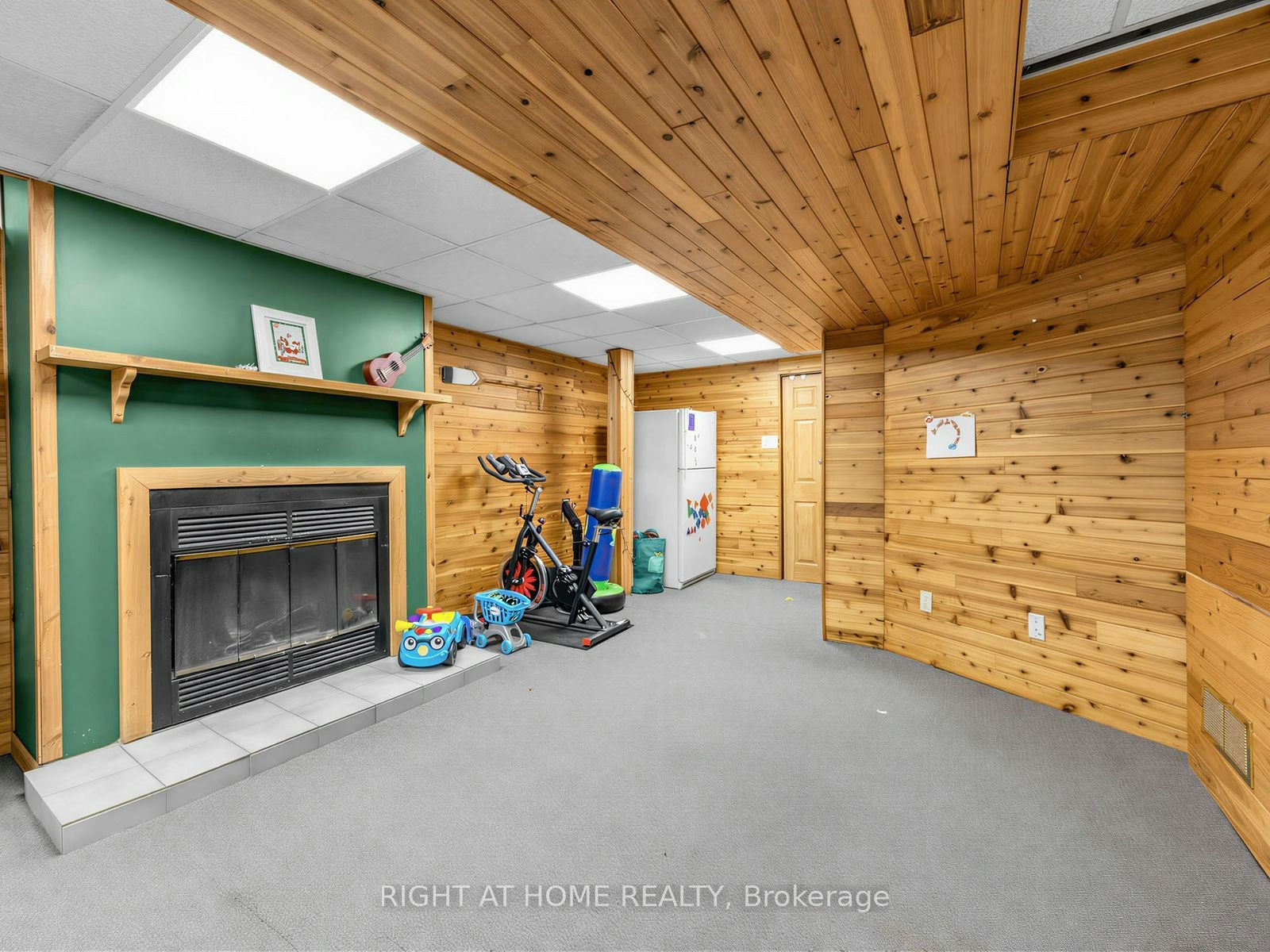 1663 Tawnberry Street, Pickering, ON, L1X 2C4 - 29