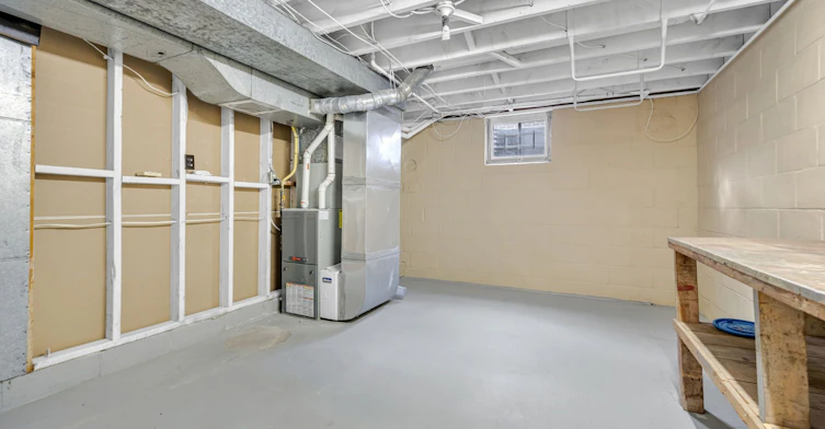 586 Central Park Boulevard N, Oshawa, ON, L1G 6A4 - 23