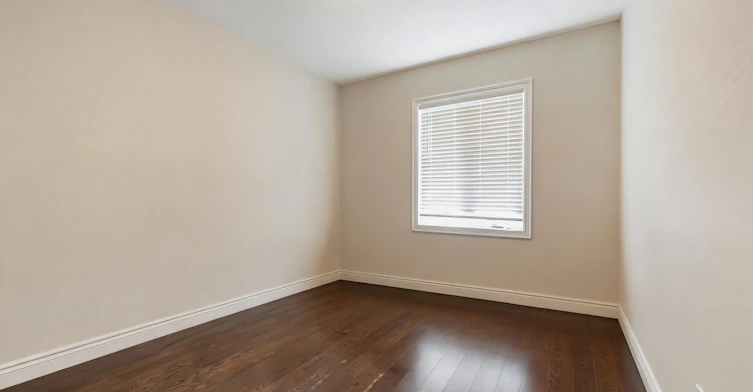 19 Balaclava Drive, Toronto, ON, M1P 1E5 - 12