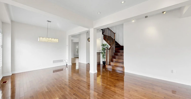72 Middlecote Drive, Ajax, ON, L1T 0J5 - 7