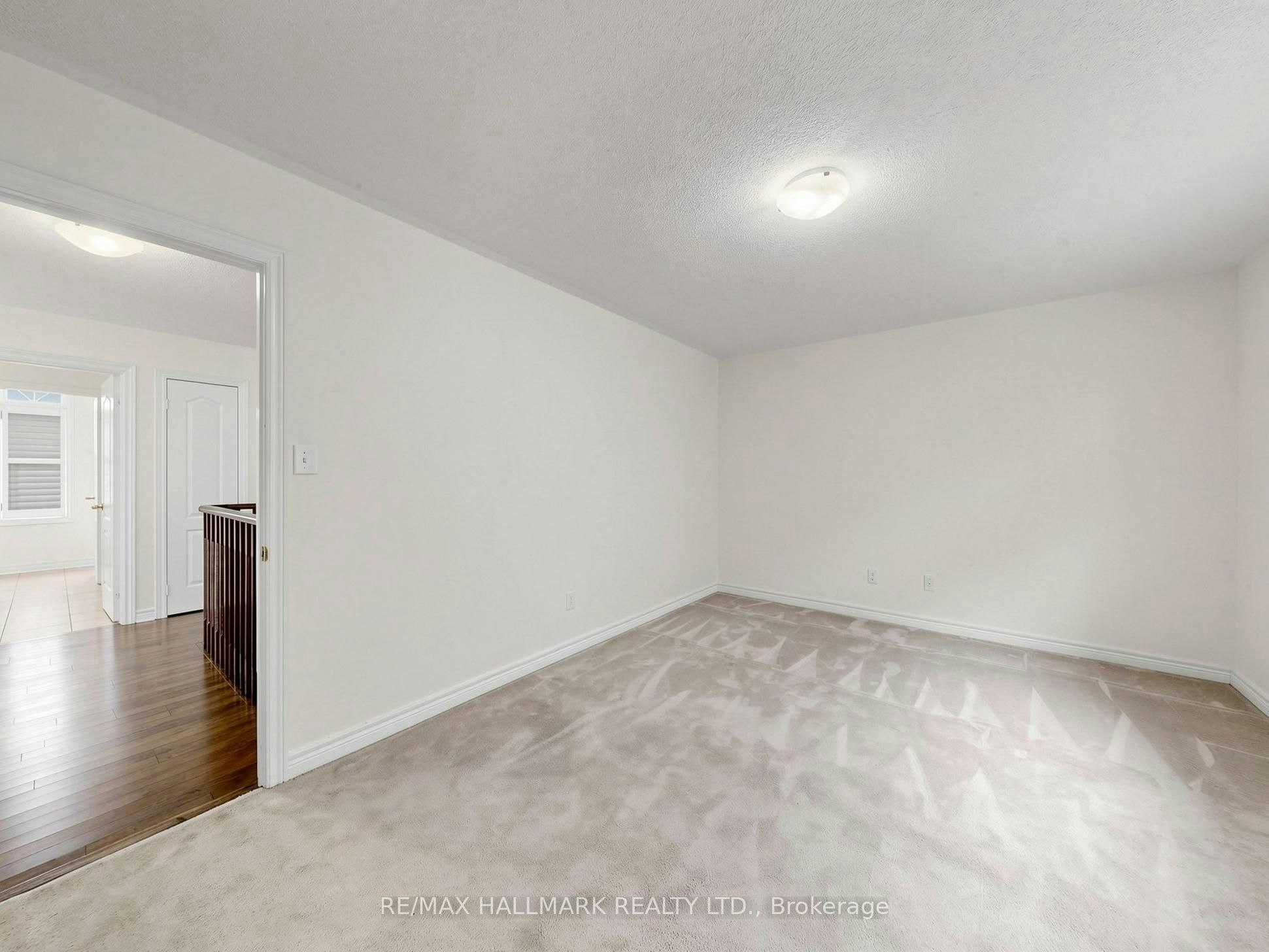 72 Middlecote Drive, Ajax, ON, L1T 0J5 - 44