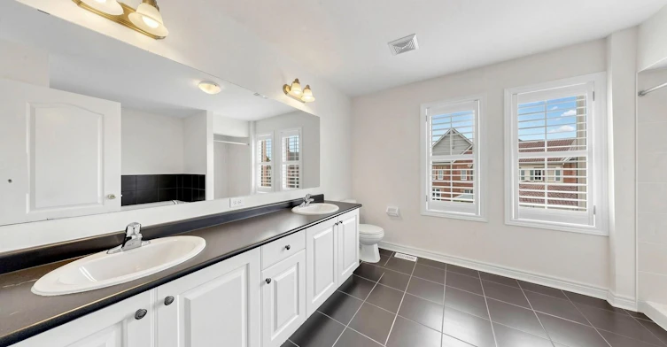 72 Middlecote Drive, Ajax, ON, L1T 0J5 - 28