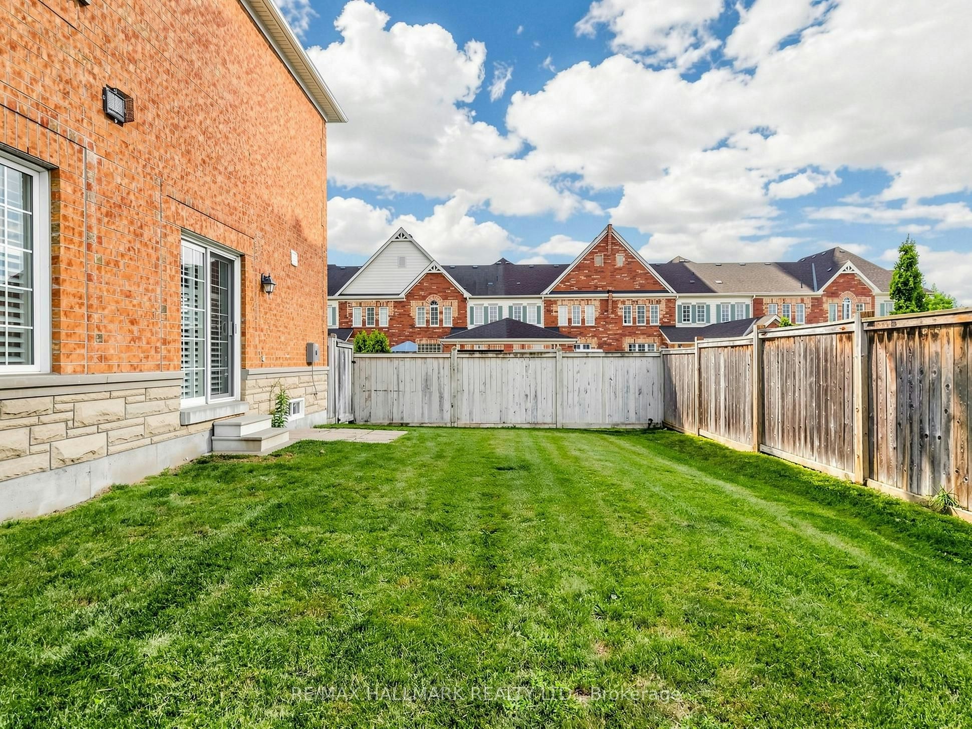 72 Middlecote Drive, Ajax, ON, L1T 0J5 - 46