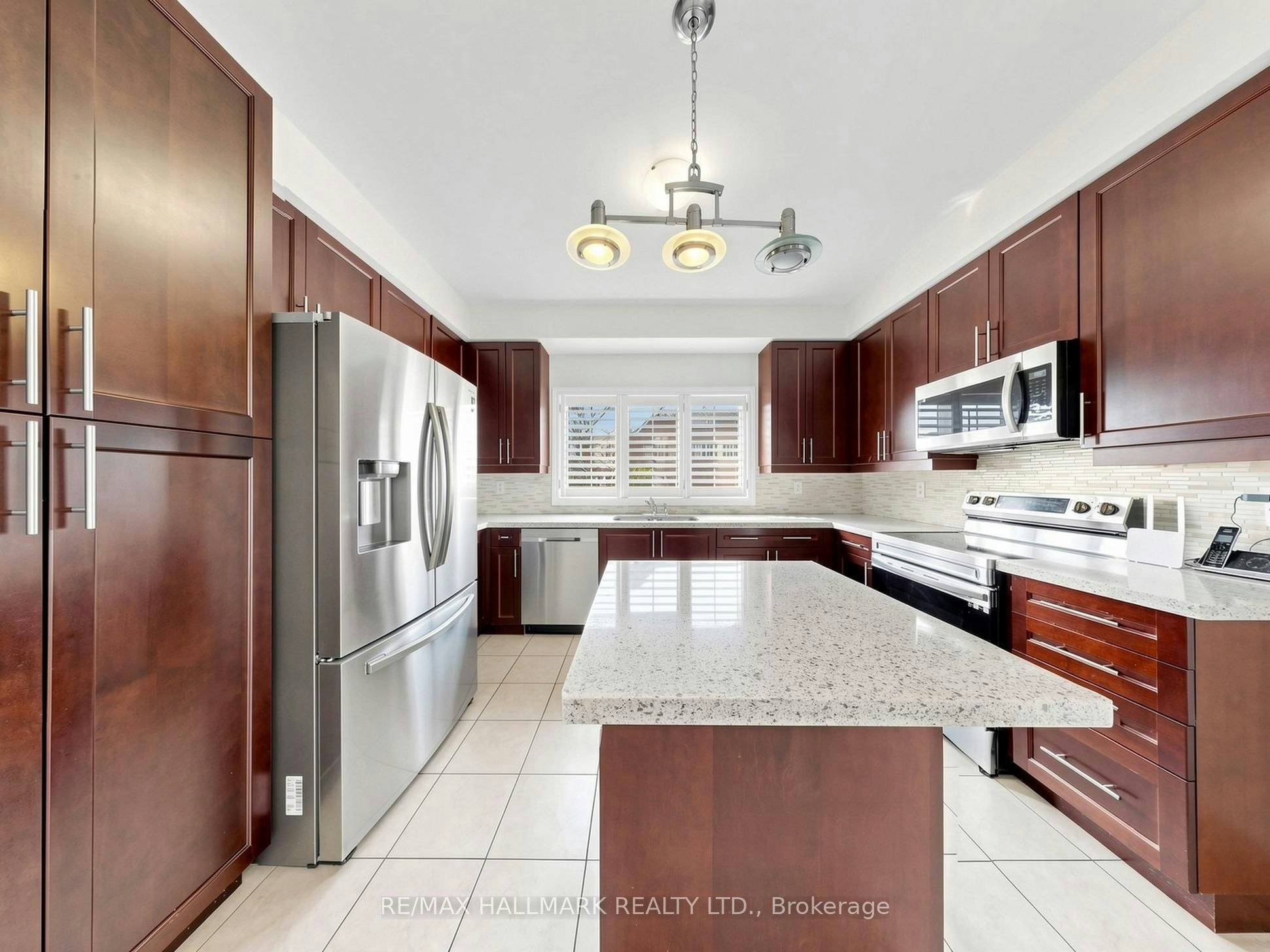 72 Middlecote Drive, Ajax, ON, L1T 0J5 - 10