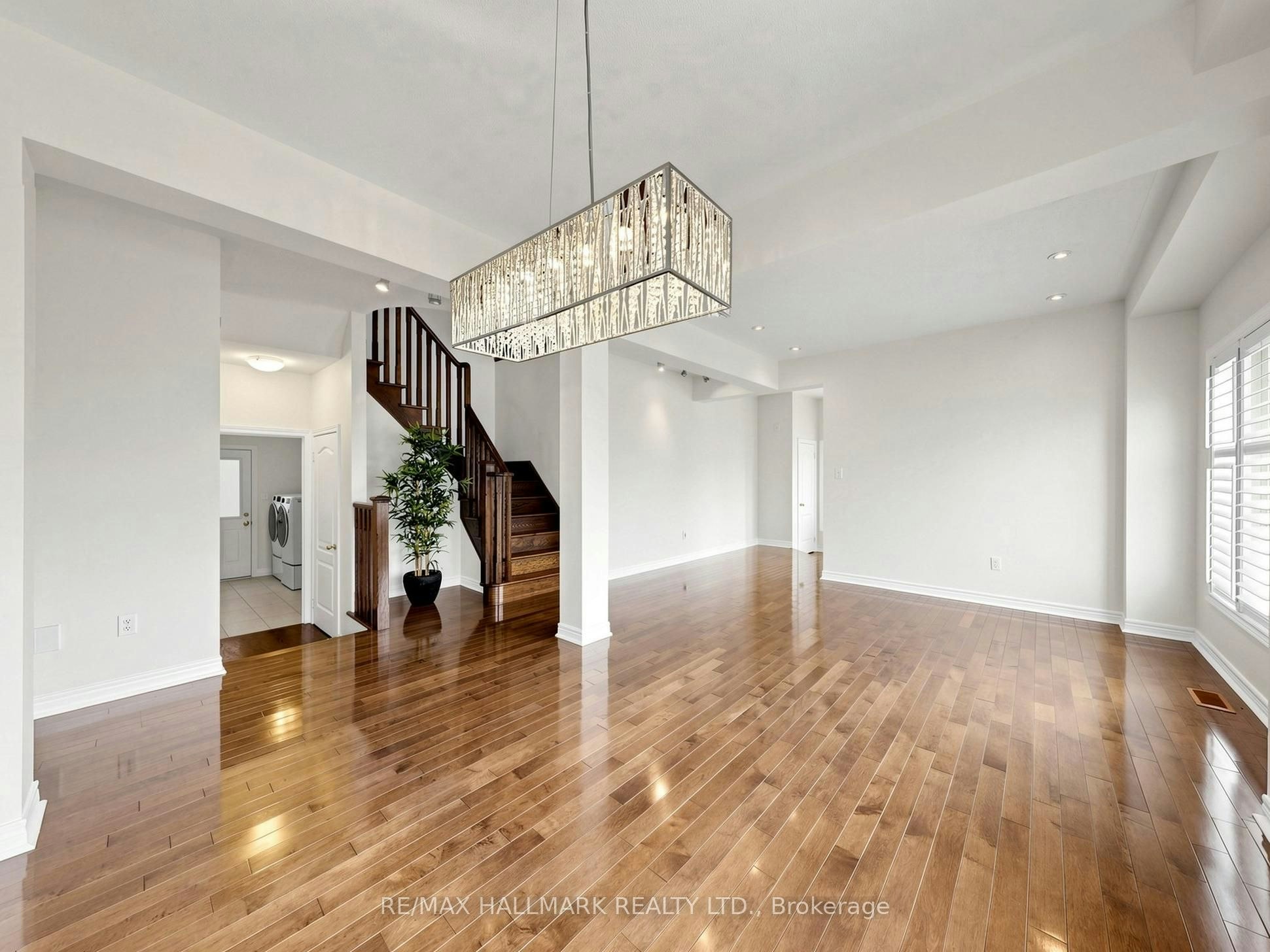 72 Middlecote Drive, Ajax, ON, L1T 0J5 - 8