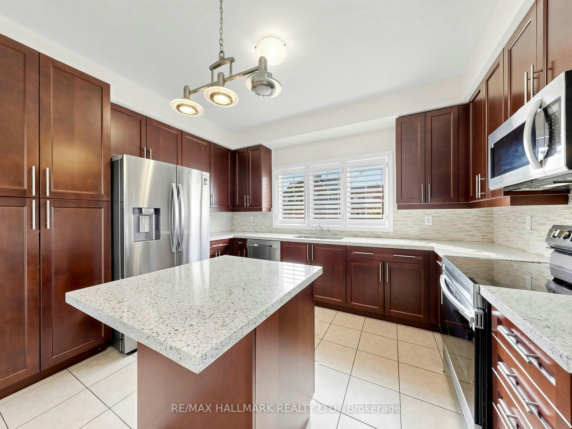 72 Middlecote Drive, Ajax, ON, L1T 0J5 - 13