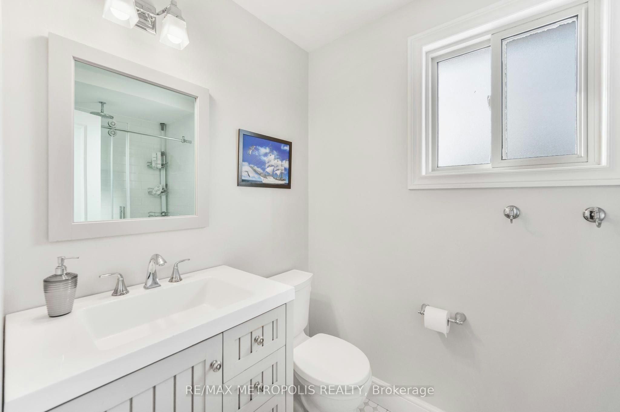 Main-57 Calder Crescent, Whitby, ON, L1N 6M2 - 18