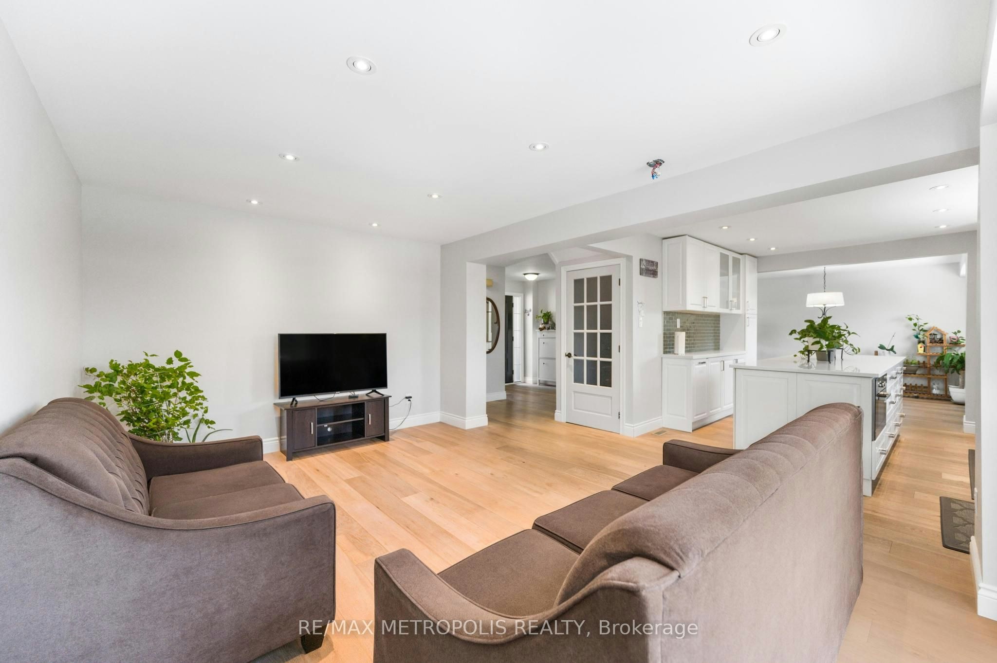 Main-57 Calder Crescent, Whitby, ON, L1N 6M2 - 31