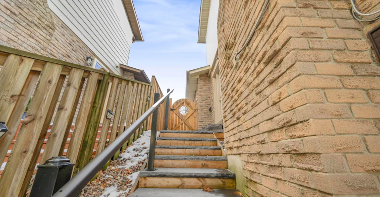 Main-57 Calder Crescent, Whitby, ON, L1N 6M2 - 24