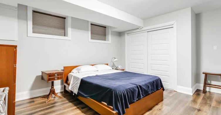 Lower-1319 Gerrard Street E, Toronto, ON, M4L 1Y8 - 17