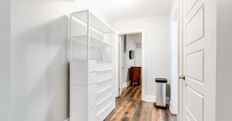 Lower-1319 Gerrard Street E, Toronto, ON, M4L 1Y8 - 14
