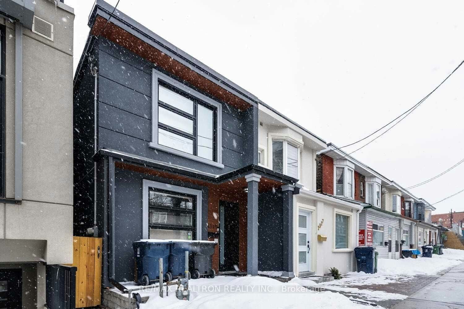 Lower-1319 Gerrard Street E, Toronto, ON, M4L 1Y8