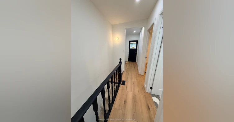 132 Hazelwood Avenue, Toronto, ON, M4J 1K5 - 6