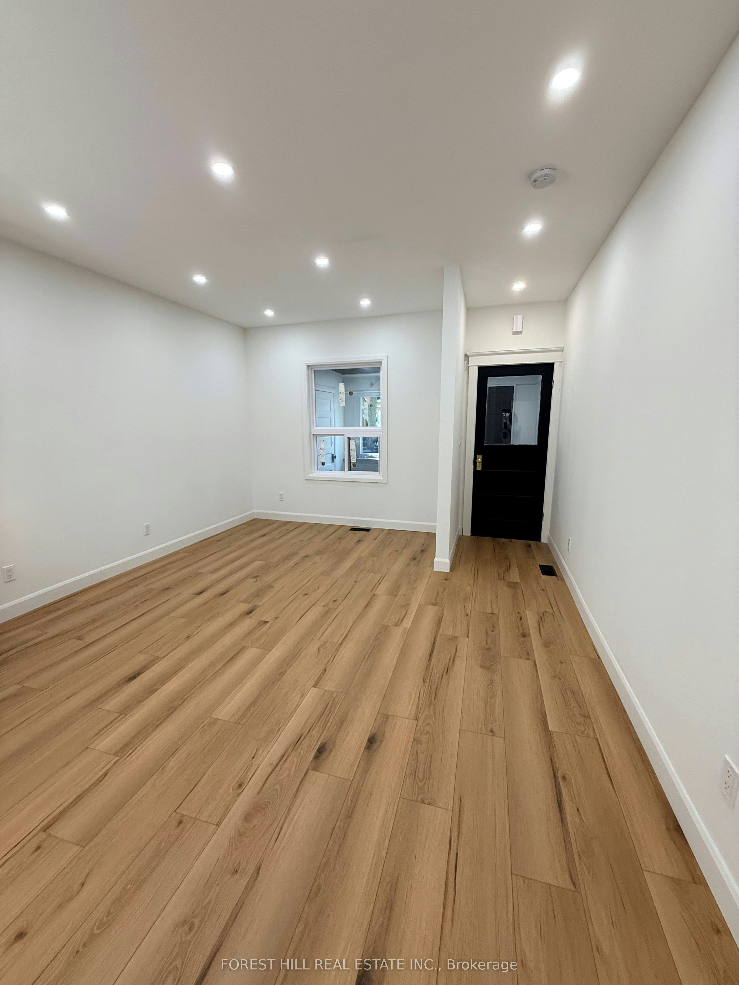 132 Hazelwood Avenue, Toronto, ON, M4J 1K5 - 7