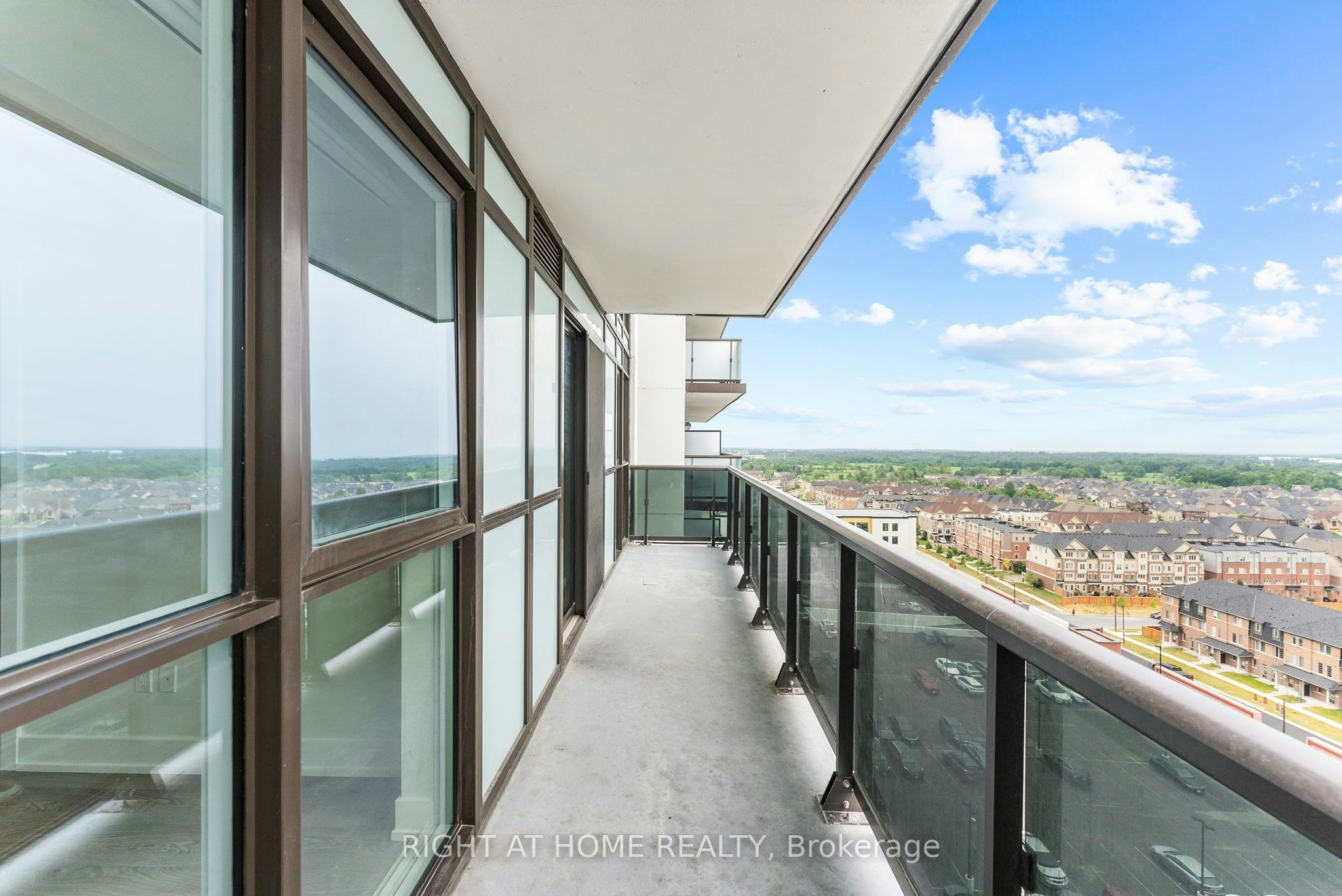 1204-2550 Simcoe Street N, Oshawa, ON, L1L 0R5 - 19