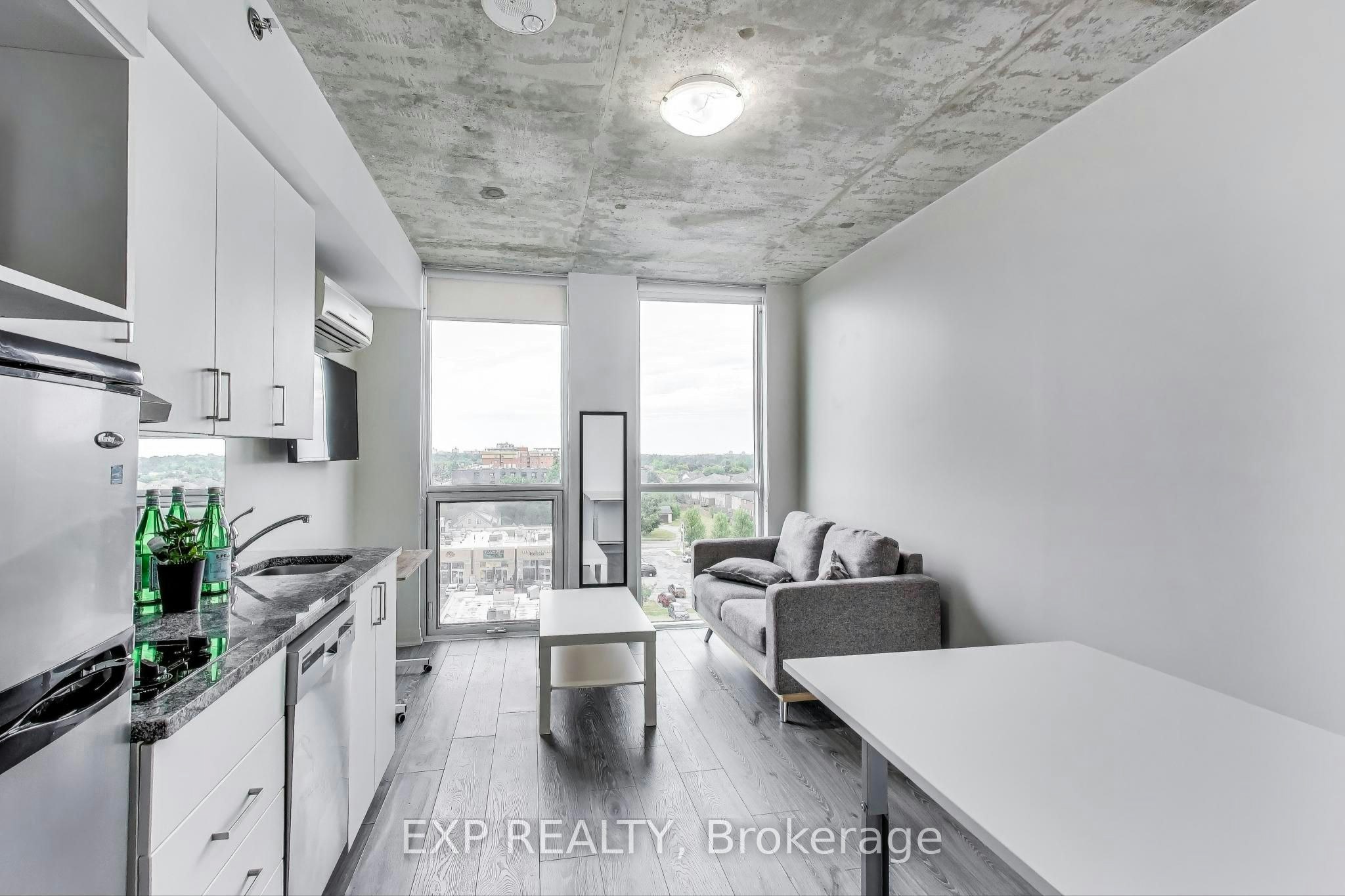 739-1900 Simcoe Street N, Oshawa, ON, L1G 0C1 - 4